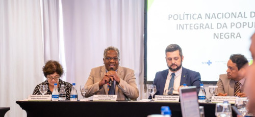PolÃ­tica Nacional de SaÃºde da PopulaÃ§Ã£o Negra Ã© apresentada a gestores municipais